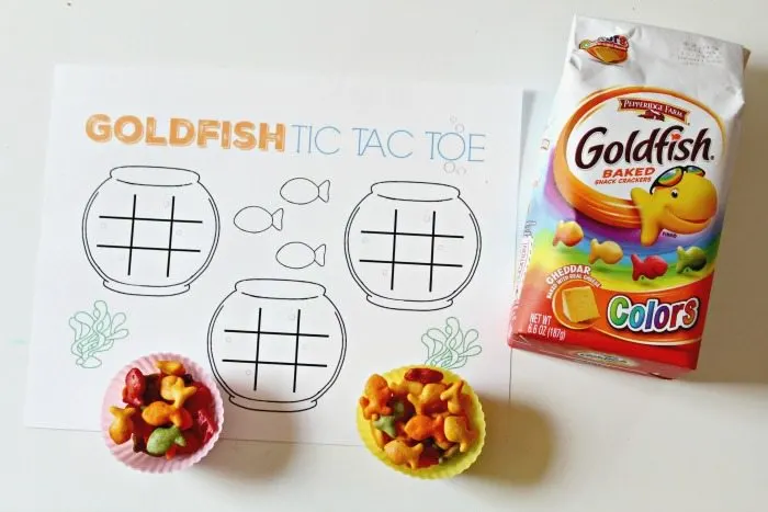 goldfish-crackers-tic-tac-toe
