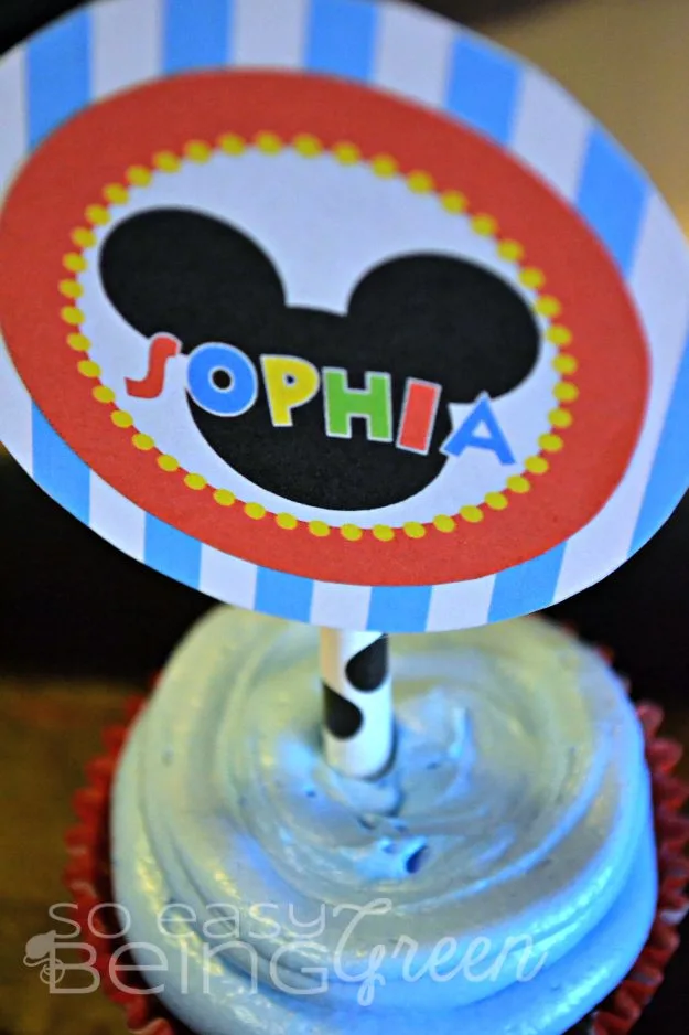 cupcake with blue icing with sophia name on mickey mouse birthday printable