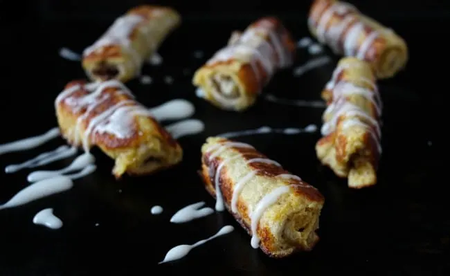 Easy Stuffed French Toast Roll-Ups: Cinnamon French Toast